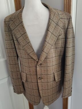 Vintage Late 80s-90s Vintage  Windowpane Tweed Jacket Size 40(See Measurements)
